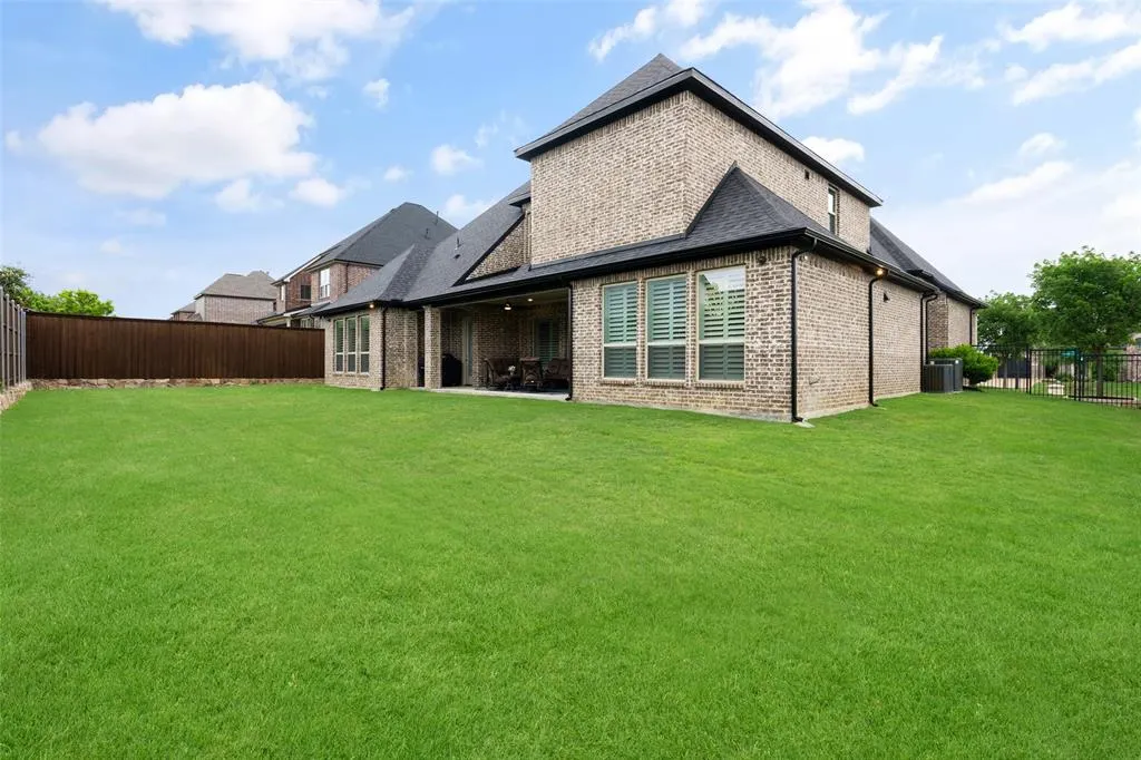 1161 Clipston Drive