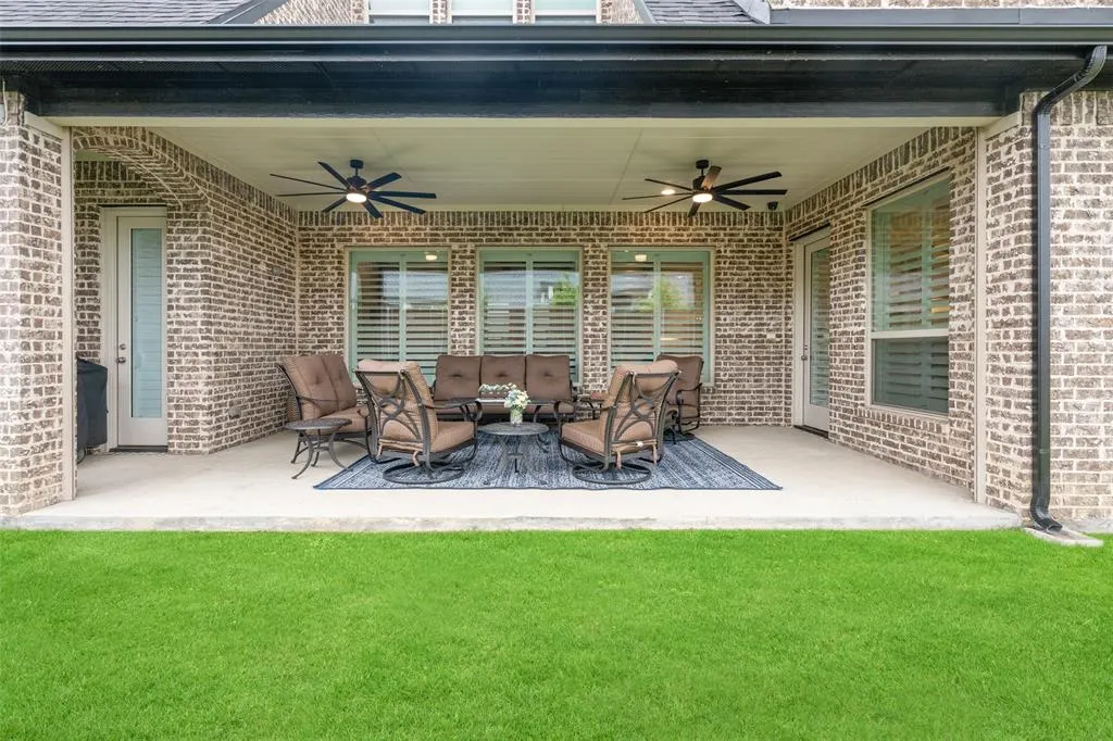 1161 Clipston Drive