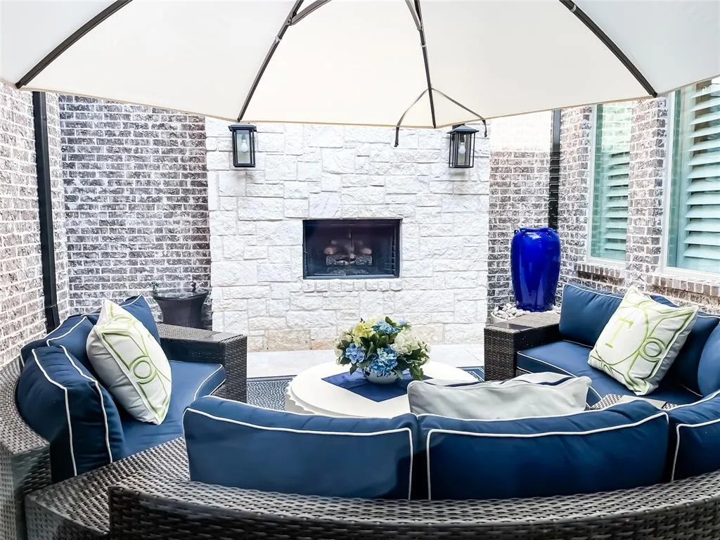 1161 Clipston Drive