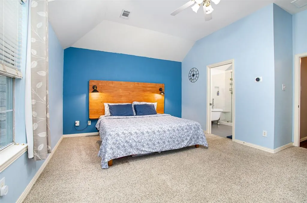 6605 Crator Drive