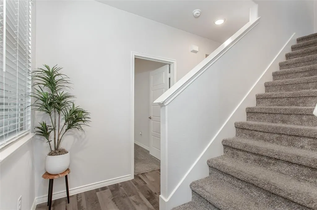 2148 Miramar Drive