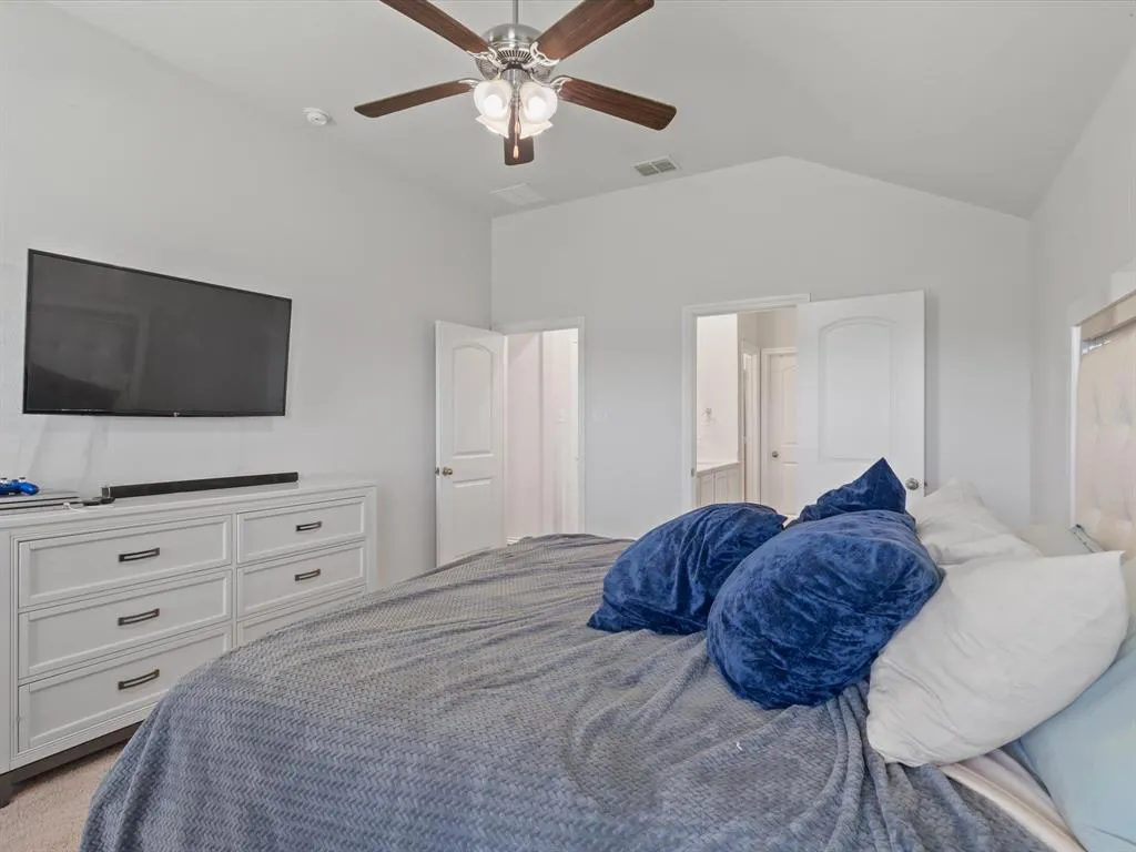 4204 Cordata Drive