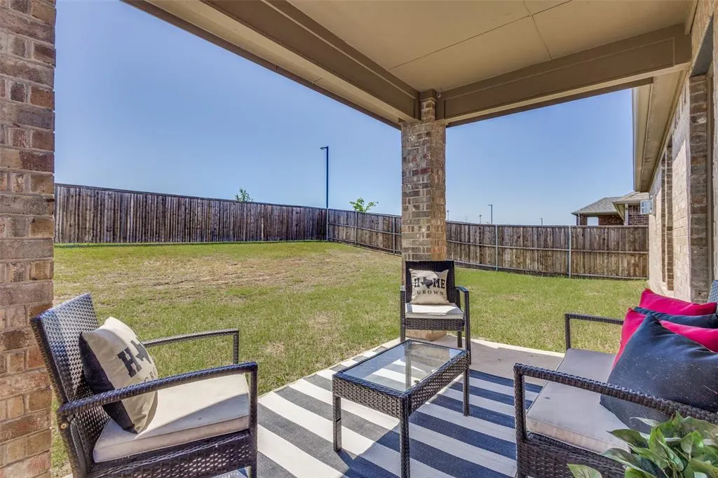 2613 Hillrich Drive