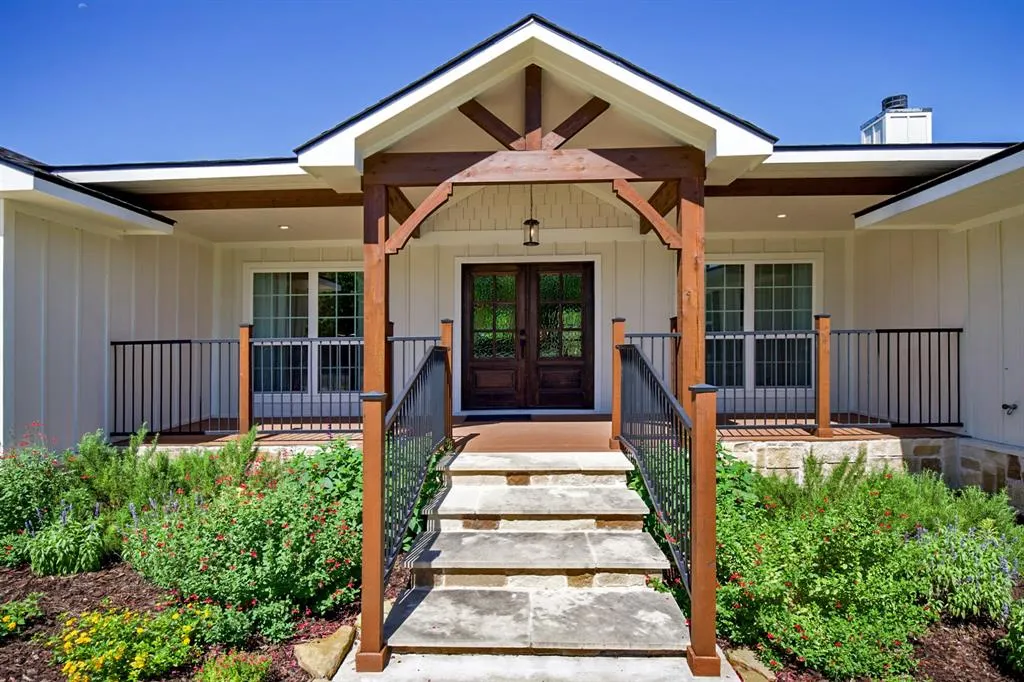 4107 Highland Road