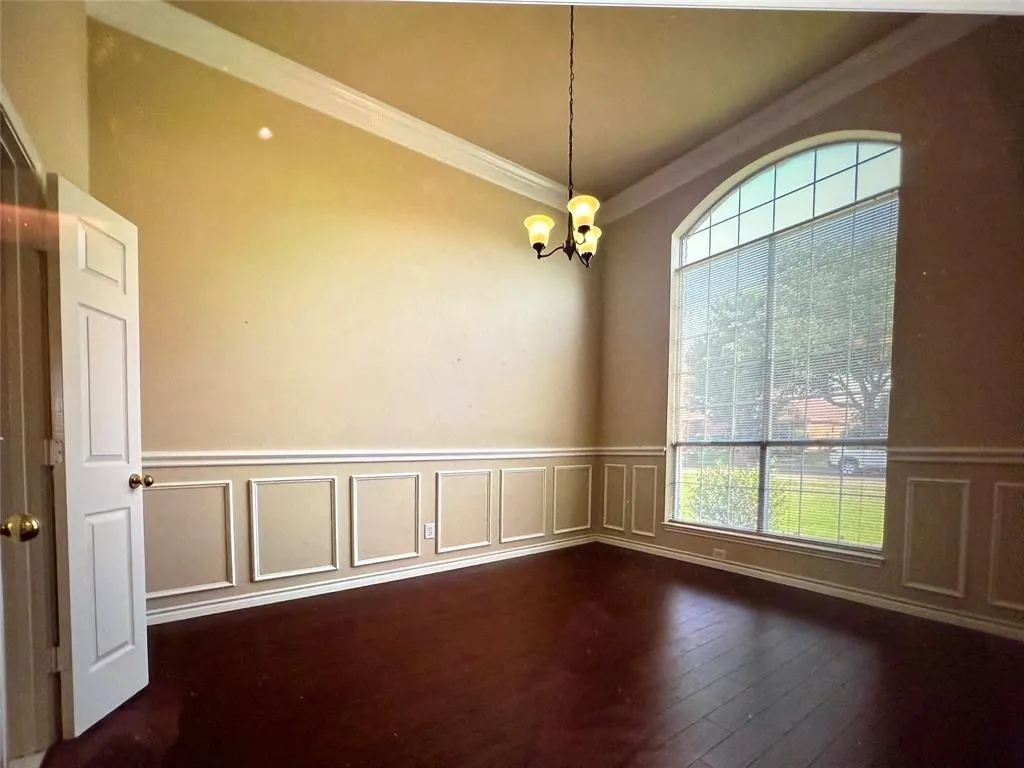 3400 Dartmouth Drive