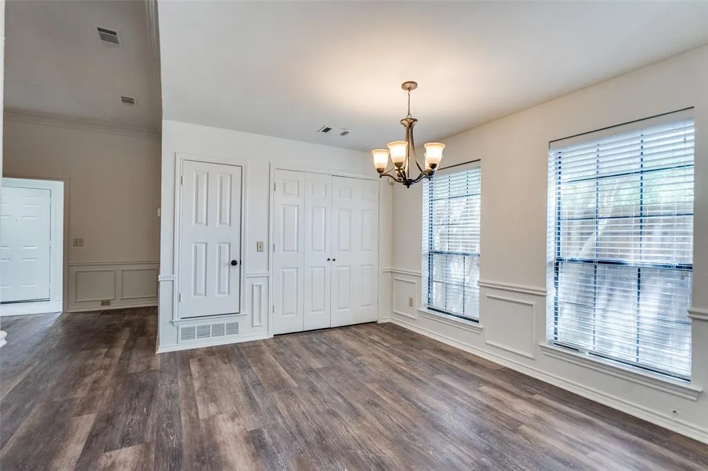 3631 Hilltop Lane