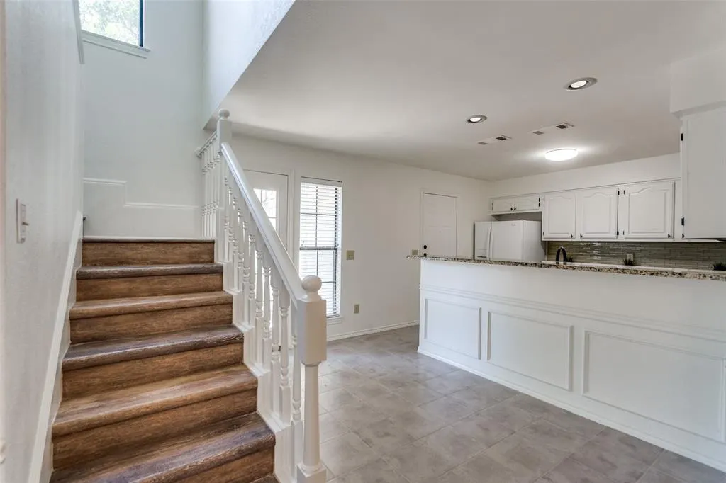 3631 Hilltop Lane