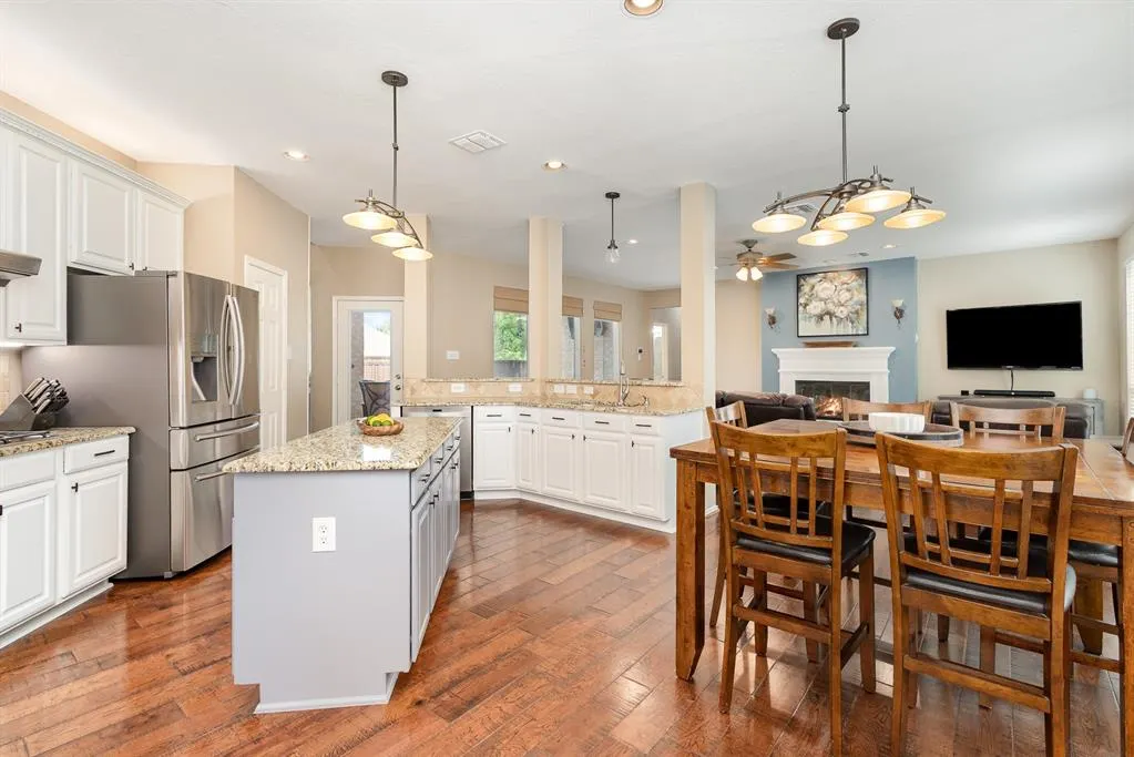 2916 Woods Drive