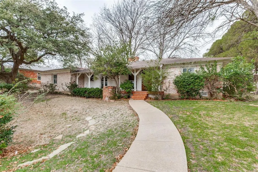 6415 Preston Crest Lane