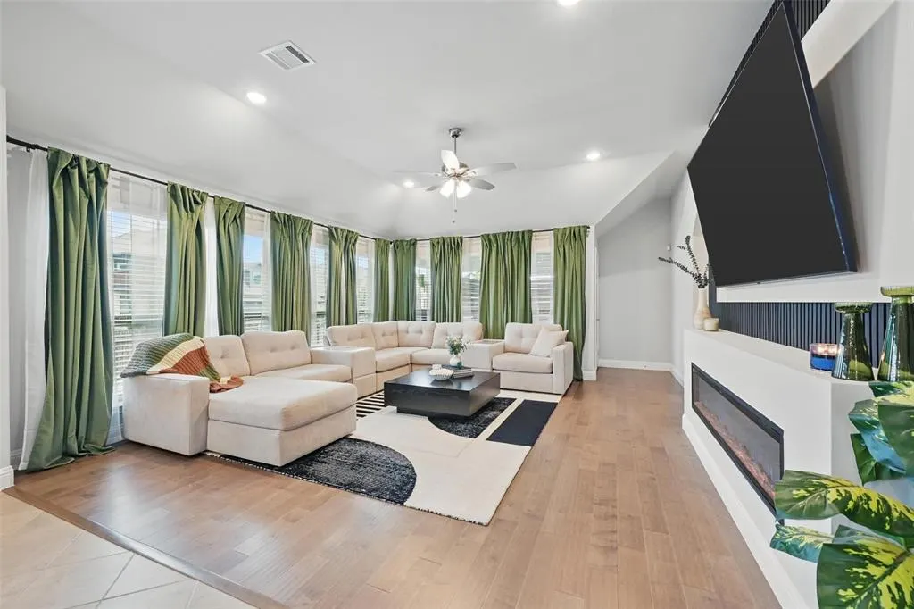 801 Dove Haven Lane
