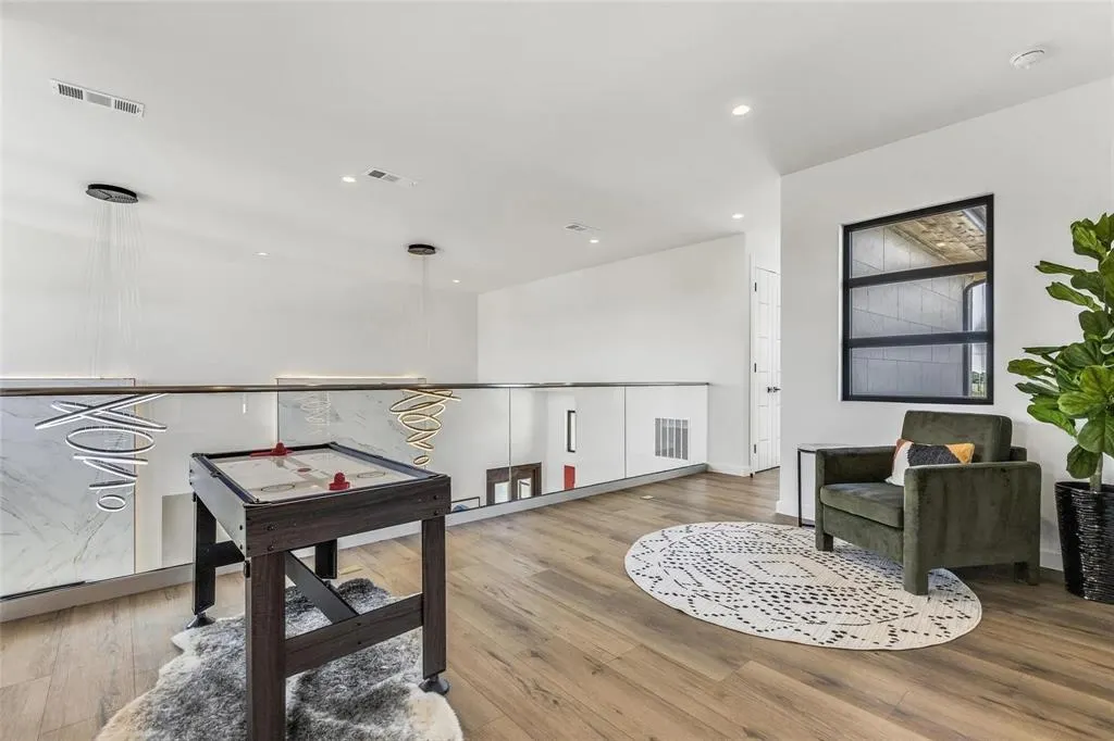 3410 Sky Ridge Lane