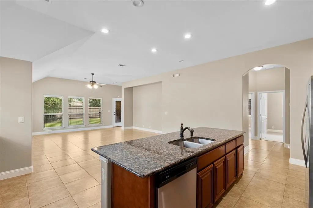 512 Salisbury Drive