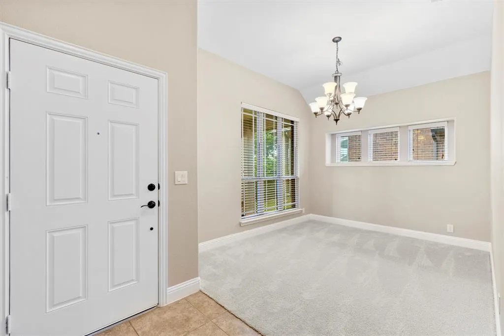 512 Salisbury Drive