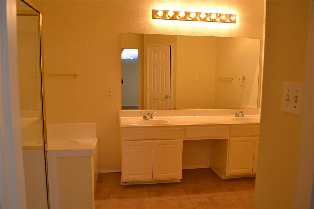 8308 Fountain Ridge Drive