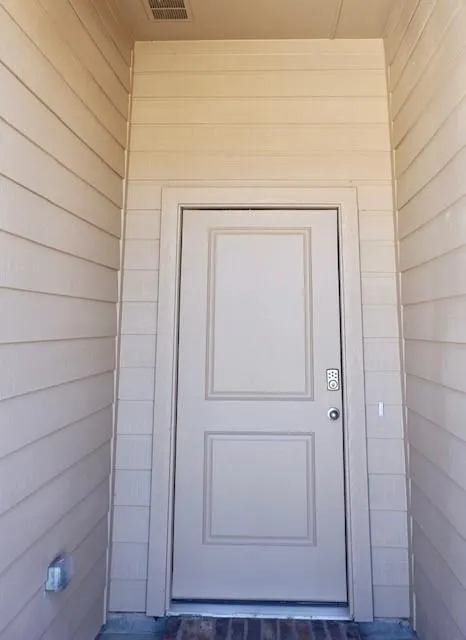 816 English Drive