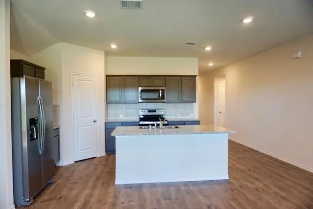 816 English Drive