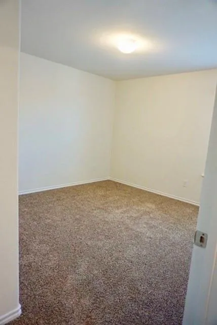 816 English Drive