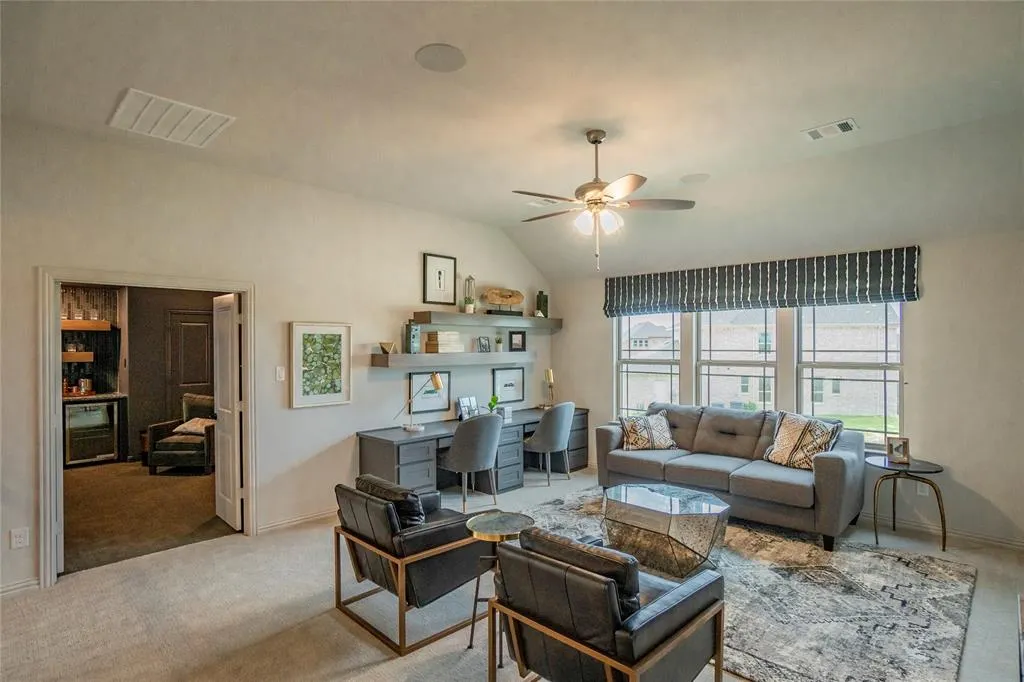 1308 Peregrine Trail