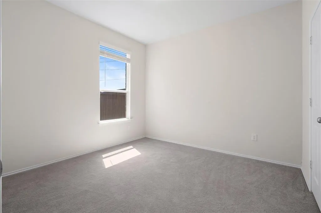 1600 Waggoner Drive