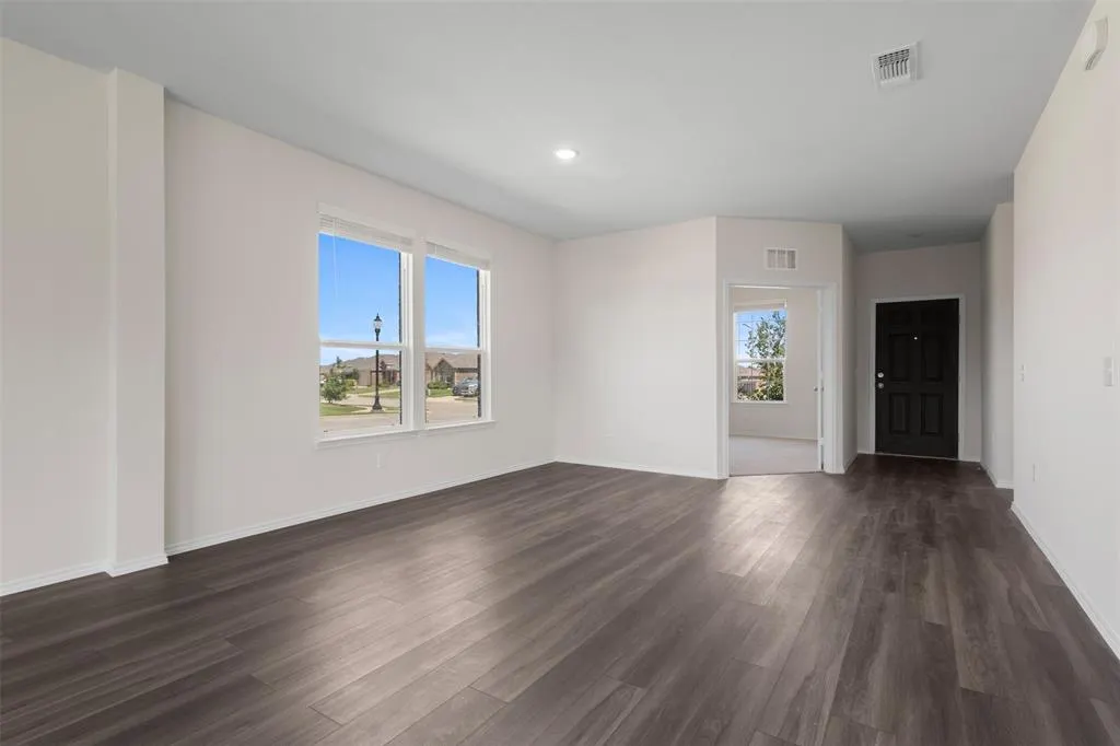 1600 Waggoner Drive
