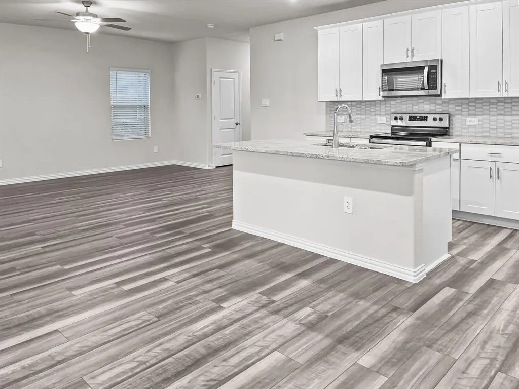3104 Yellow Pine Drive