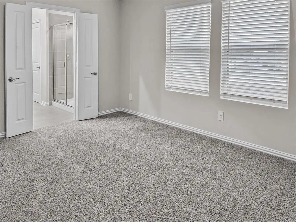 3104 Yellow Pine Drive