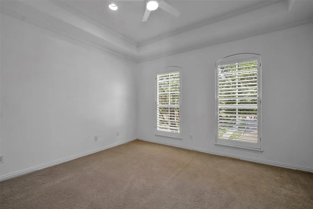 3000 Vinson Lane