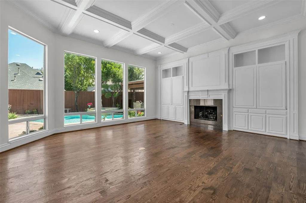 3000 Vinson Lane