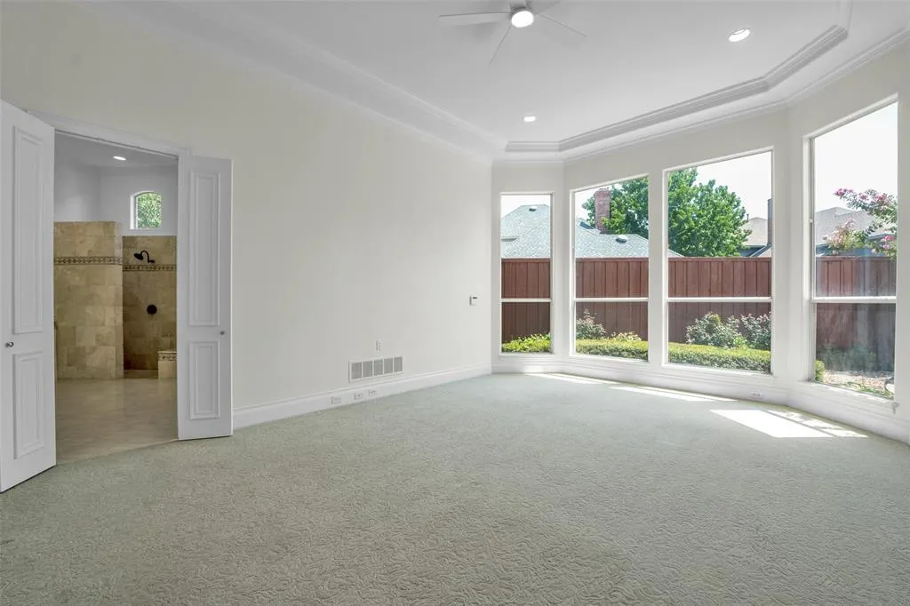 3000 Vinson Lane