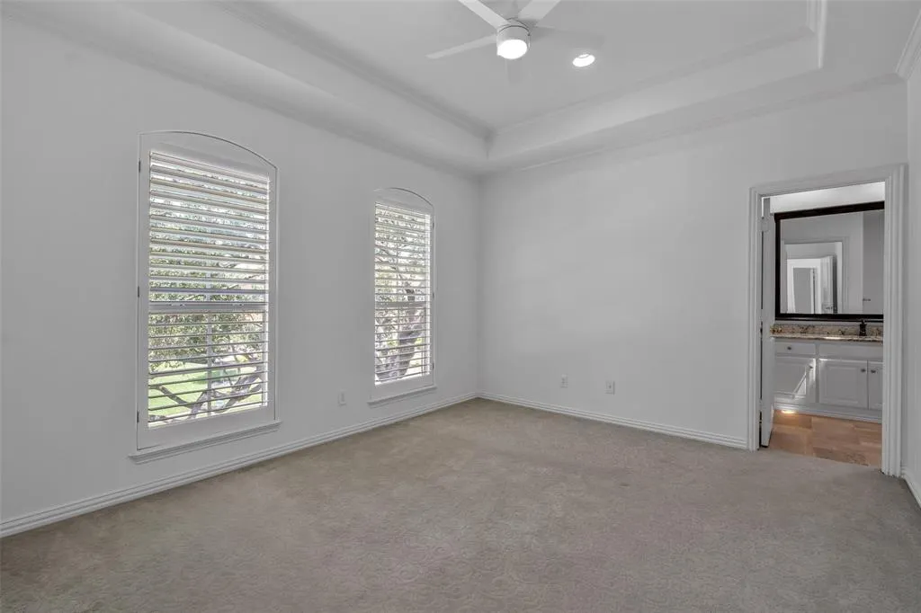 3000 Vinson Lane