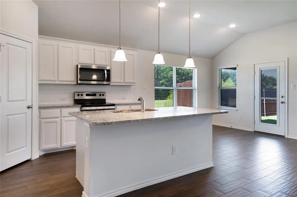 4205 Cordata Drive