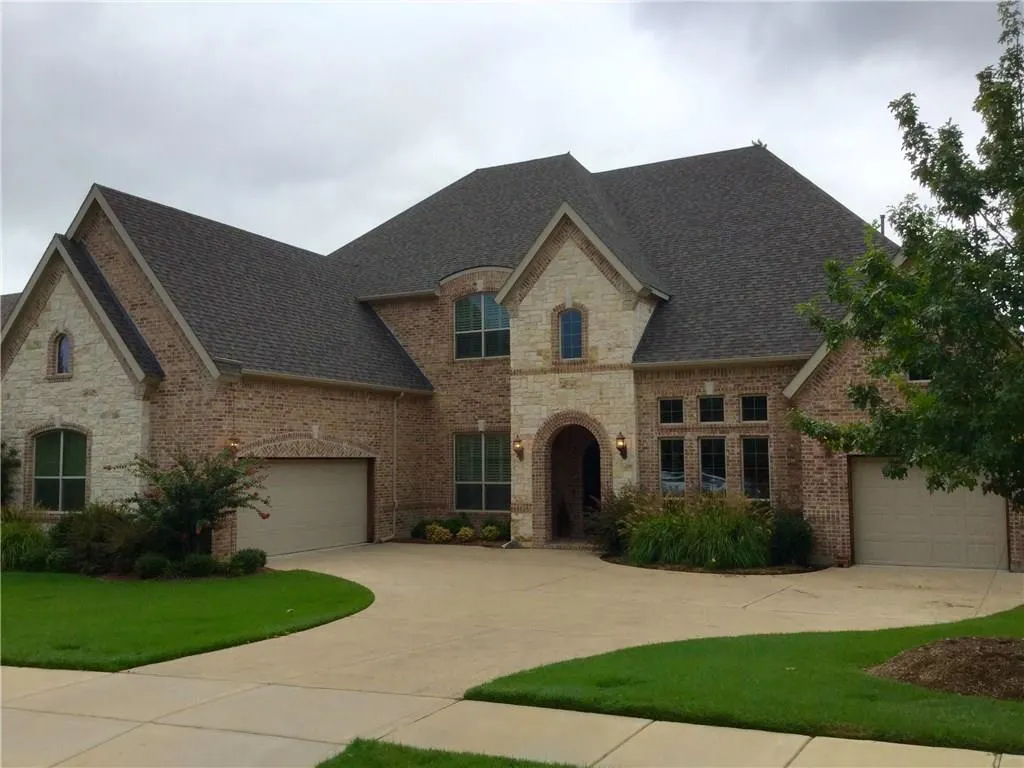 1115 Navarro Drive