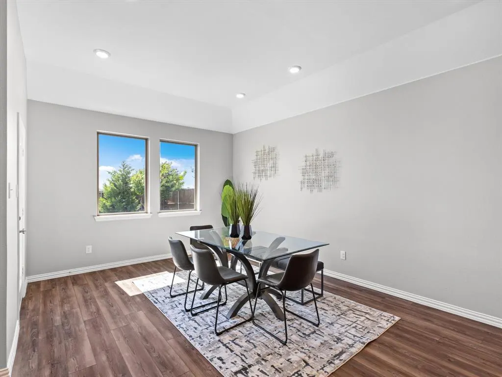 2219 Primrose Trail