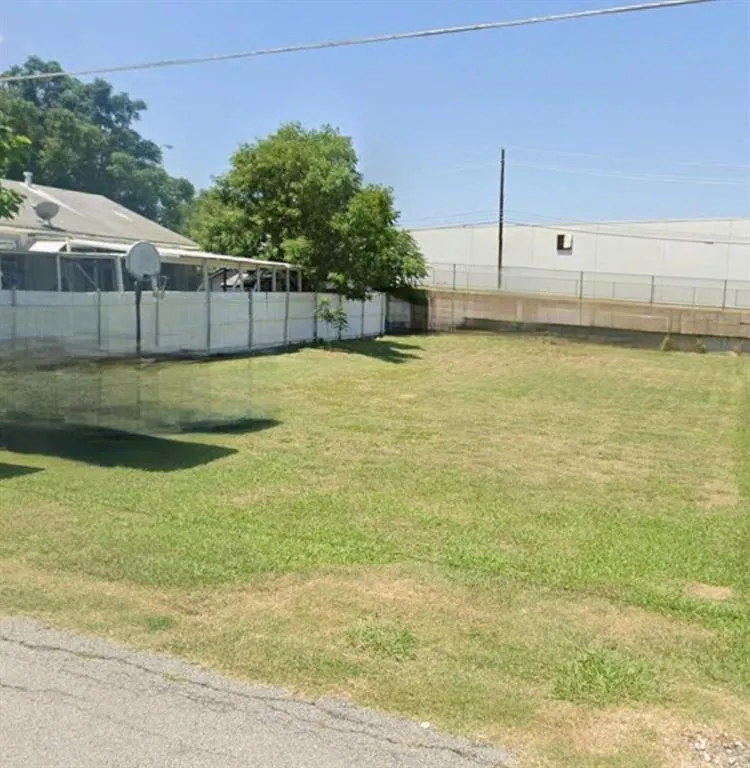 2007 Ivanhoe Lane