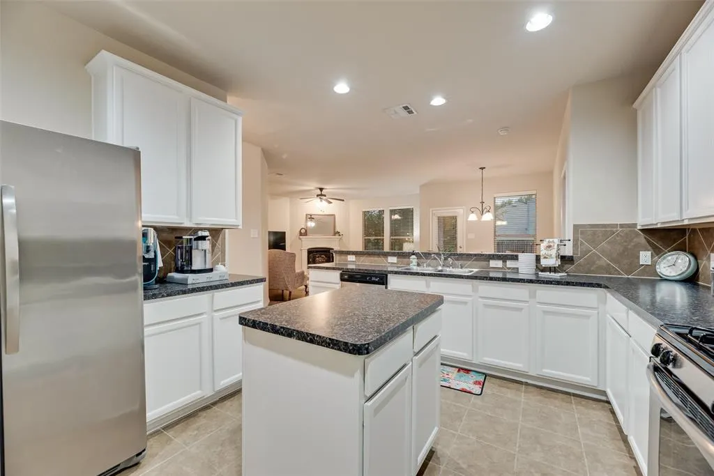 3615 White Summit Lane