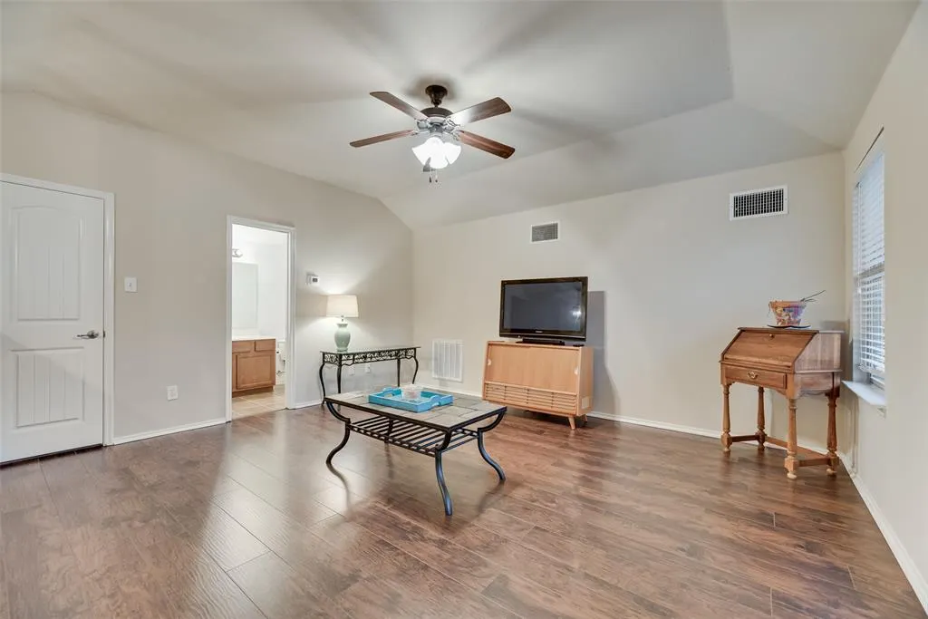 3615 White Summit Lane