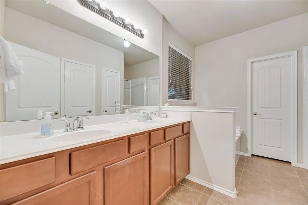 3615 White Summit Lane