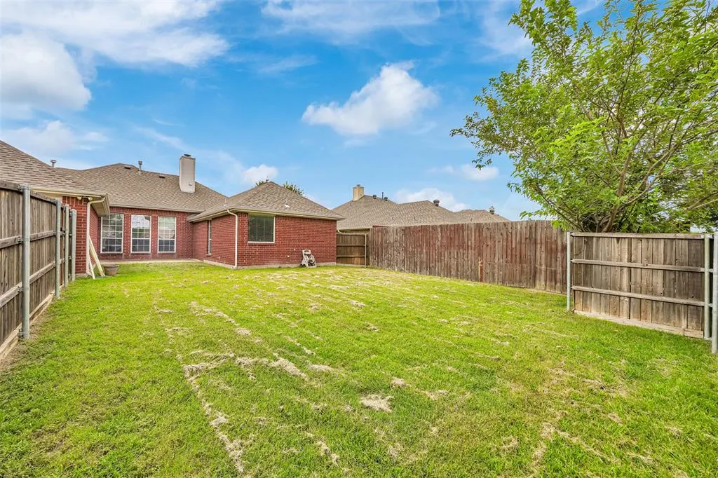 1422 Greenwich Drive