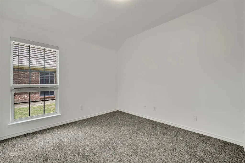 1422 Greenwich Drive