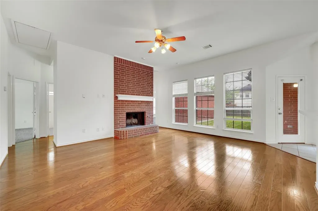 1422 Greenwich Drive