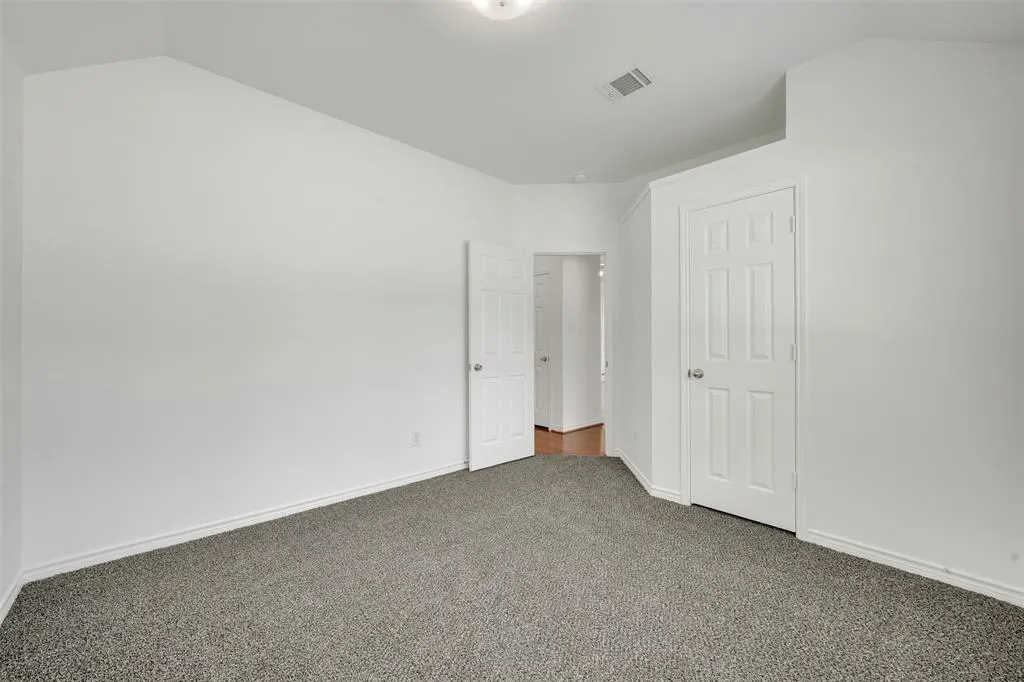 1422 Greenwich Drive