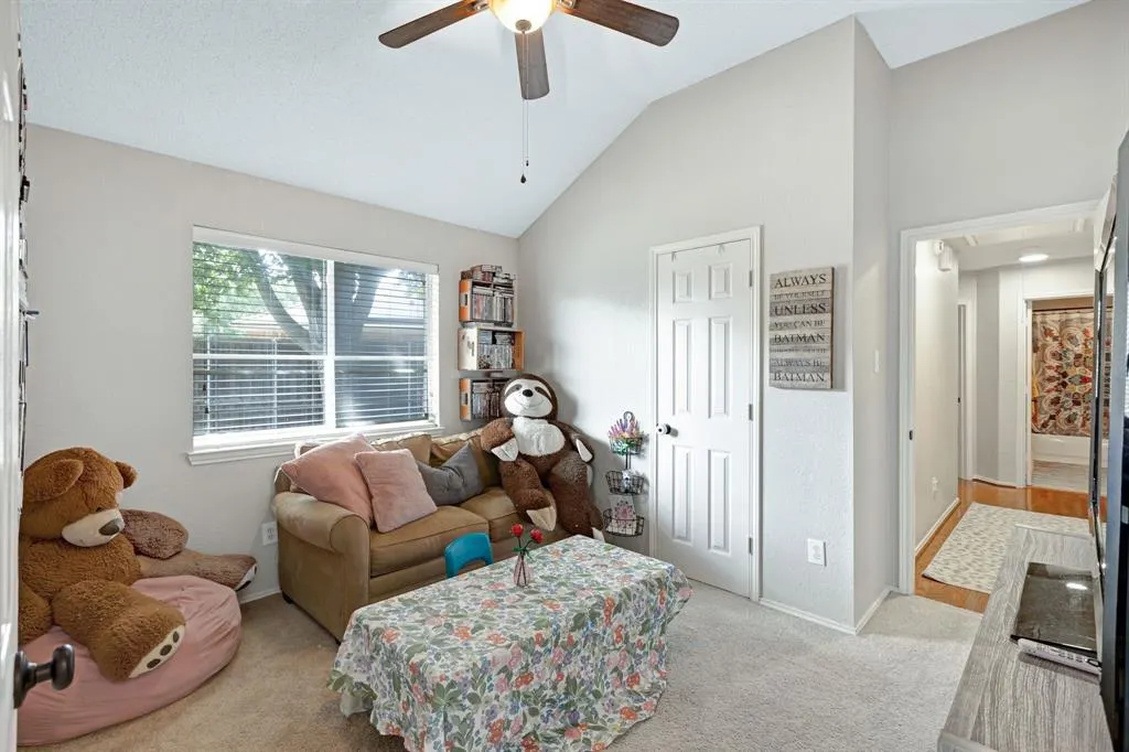 1221 Ramsey Court