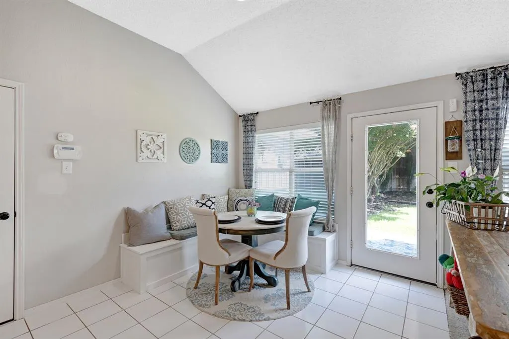 1221 Ramsey Court