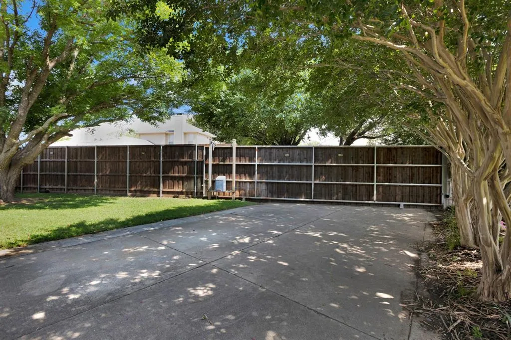 1221 Ramsey Court