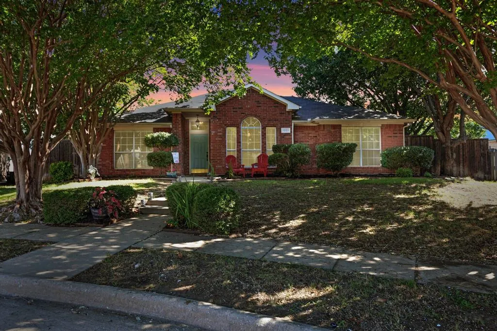 1221 Ramsey Court