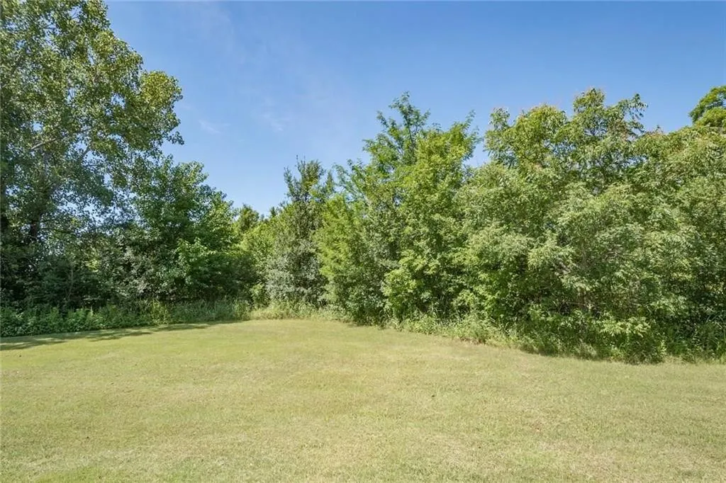 1221 Ramsey Court