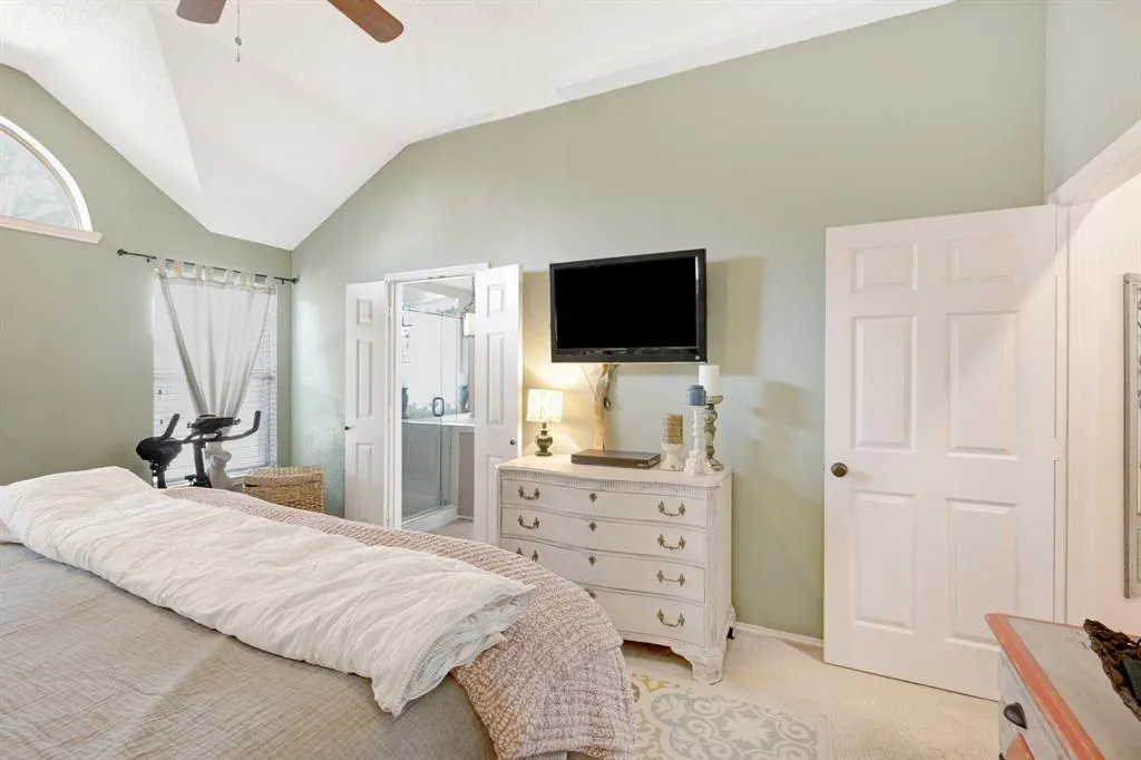 1221 Ramsey Court