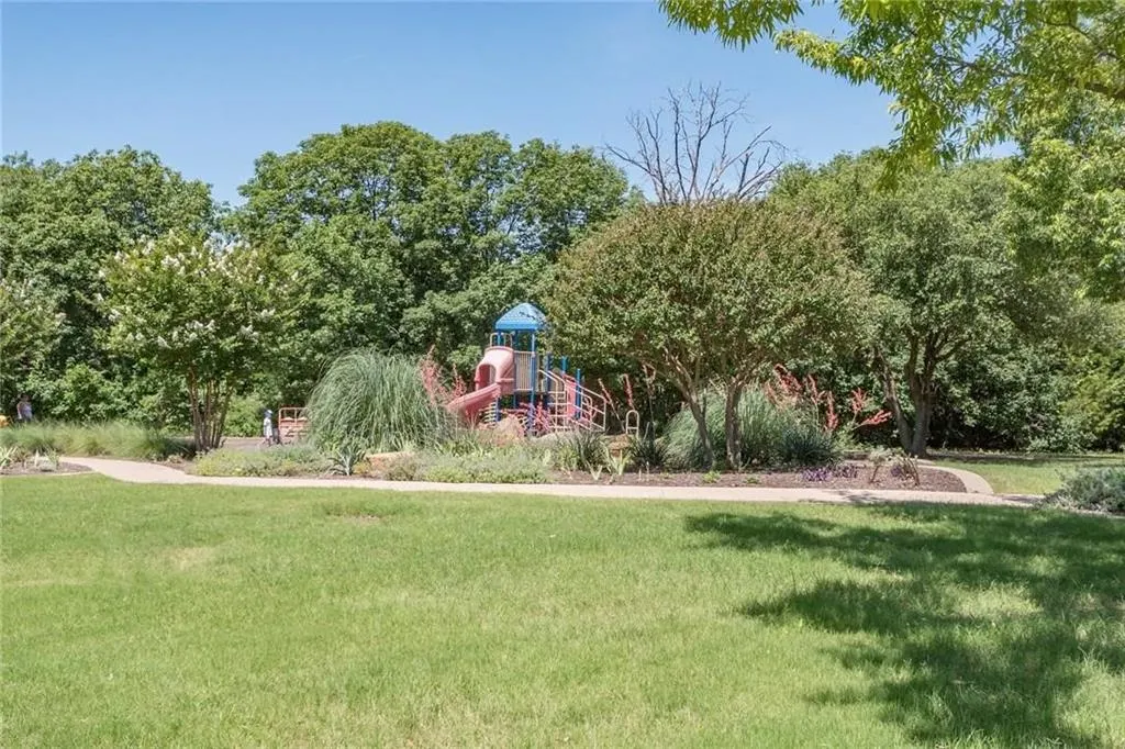 1221 Ramsey Court
