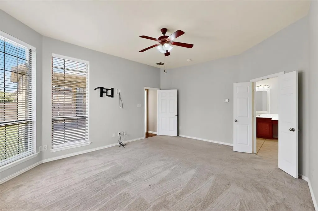 2900 Independence Drive