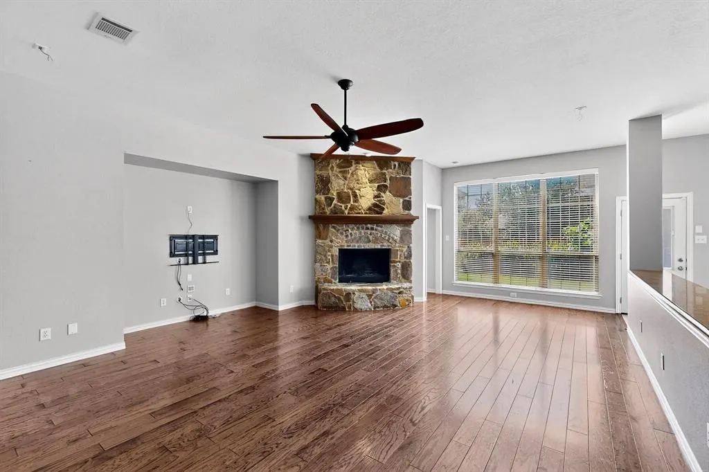 2900 Independence Drive